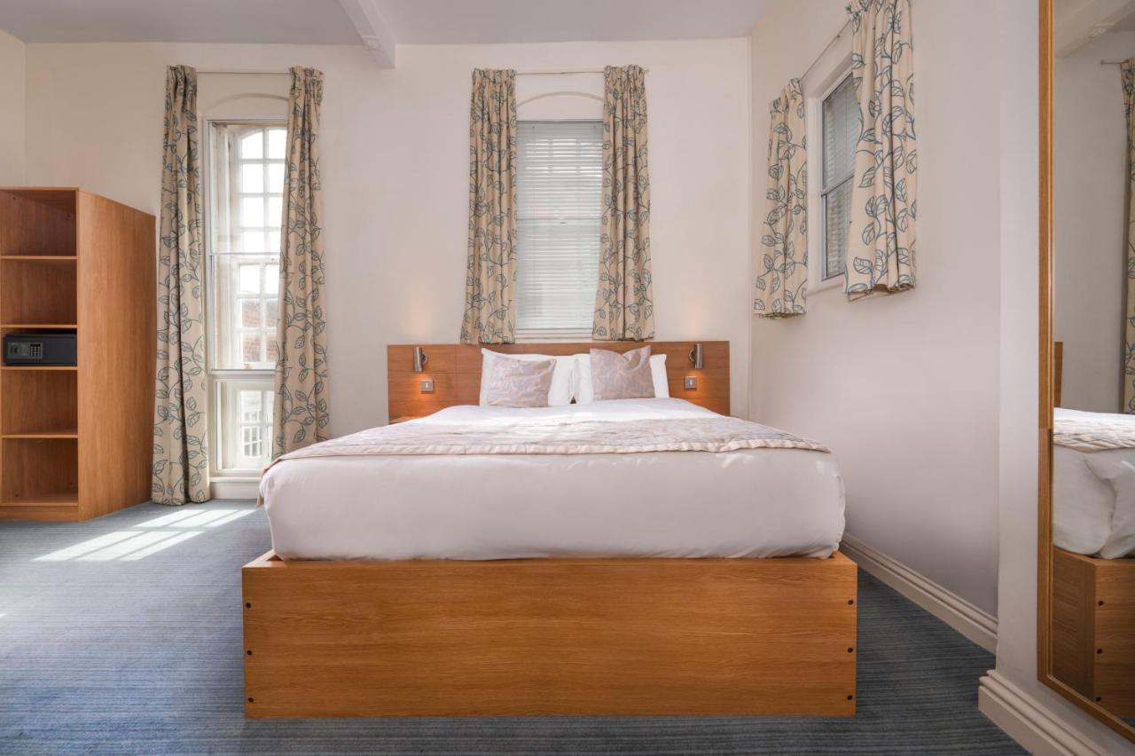 Fox Connaught Hotel London Eksteriør billede