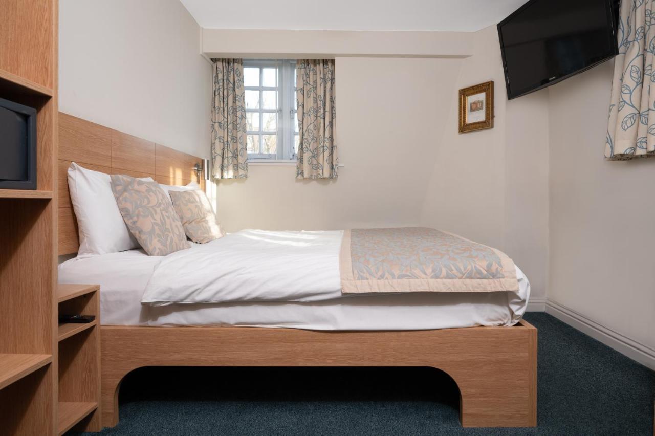 Fox Connaught Hotel London Eksteriør billede